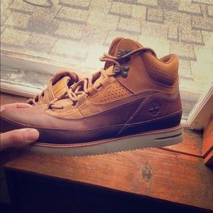 Men’s timberlands boots!